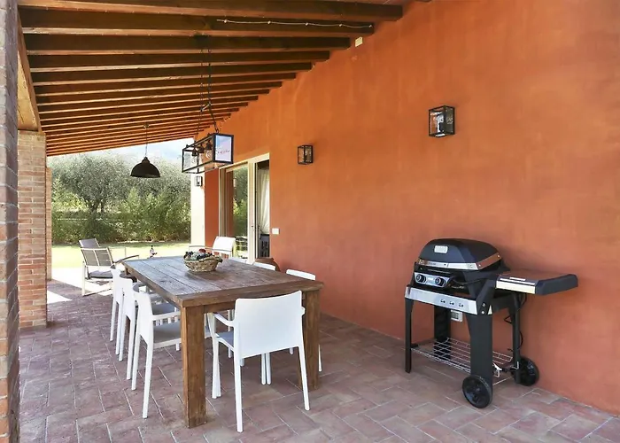 Il Grappolo By Salogi * Capannori