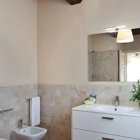 Il Grappolo By Salogi ヴィラ