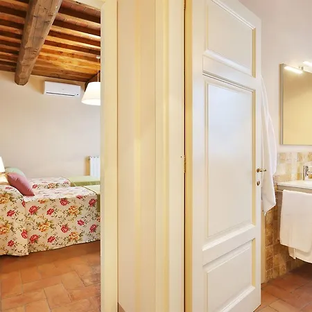 Il Grappolo By Salogi ヴィラ カパンノリ